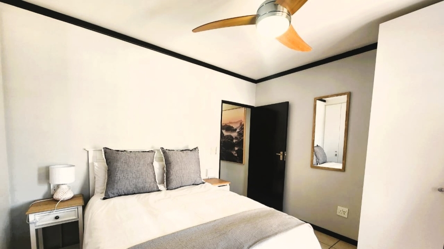 3 Bedroom Property for Sale in Santini Village Western Cape